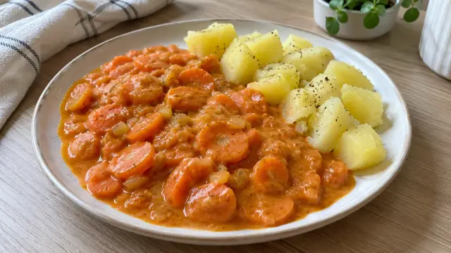 Tradičný mrkvový perkelt