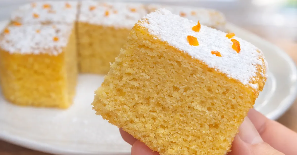 Fit pomarančový koláč bez lepku, ktorý si pripravíte behom pár minút